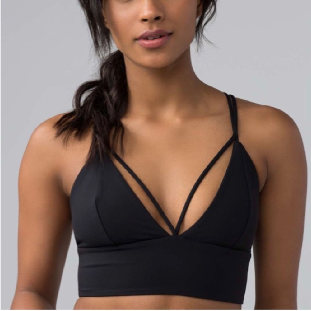 Lululemon Pushing Limits Sports Bra- Like New!